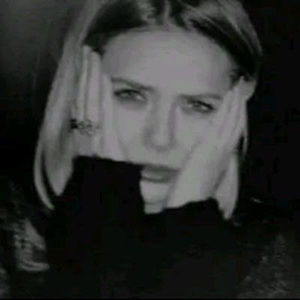 Meet your Posher, Eva